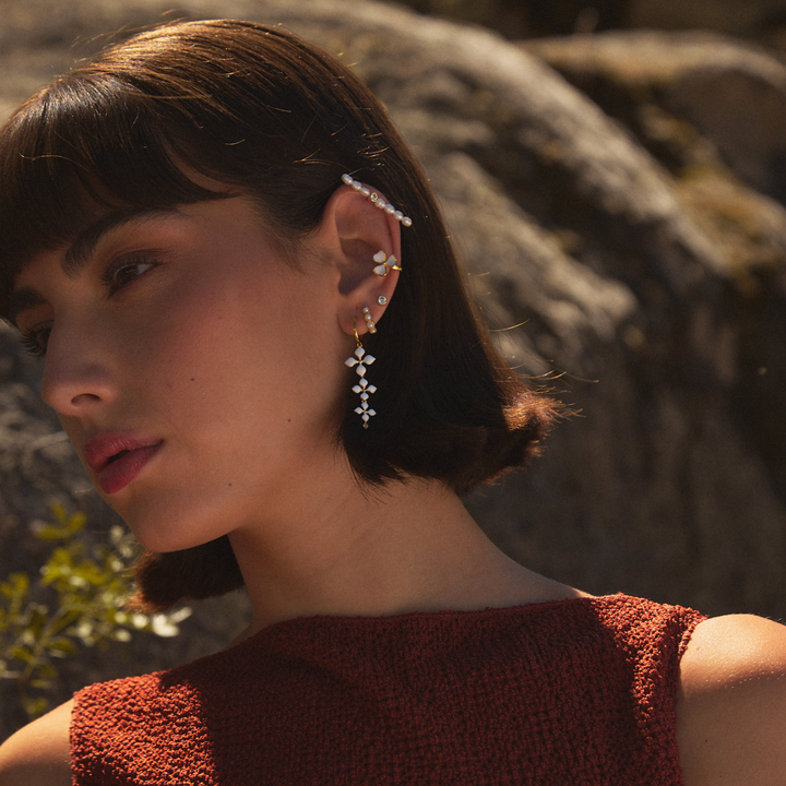 EAR CUFF WHITE LOTUS