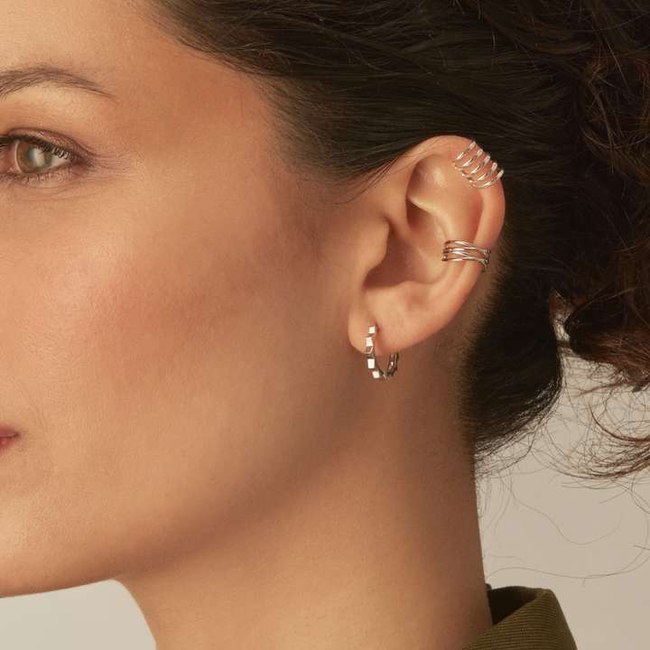 PENDIENTE PIERCING ARO PLATA LIORA