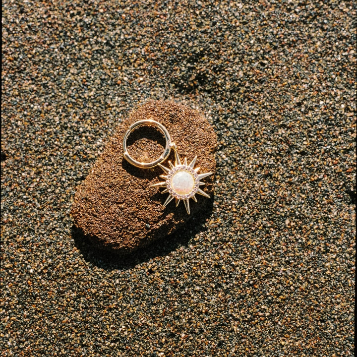 ORECCHINO PIERCING CERCHIO OPAL SUN SOCIETY DUNE